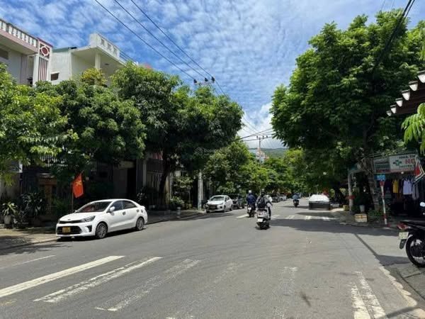 Nhà mặt tiền Trần Quang Khải, Sơn Trà, Đà Nẵng 94m² giá 8 tỷ - Vị trí đắc địa cho kinh doanh