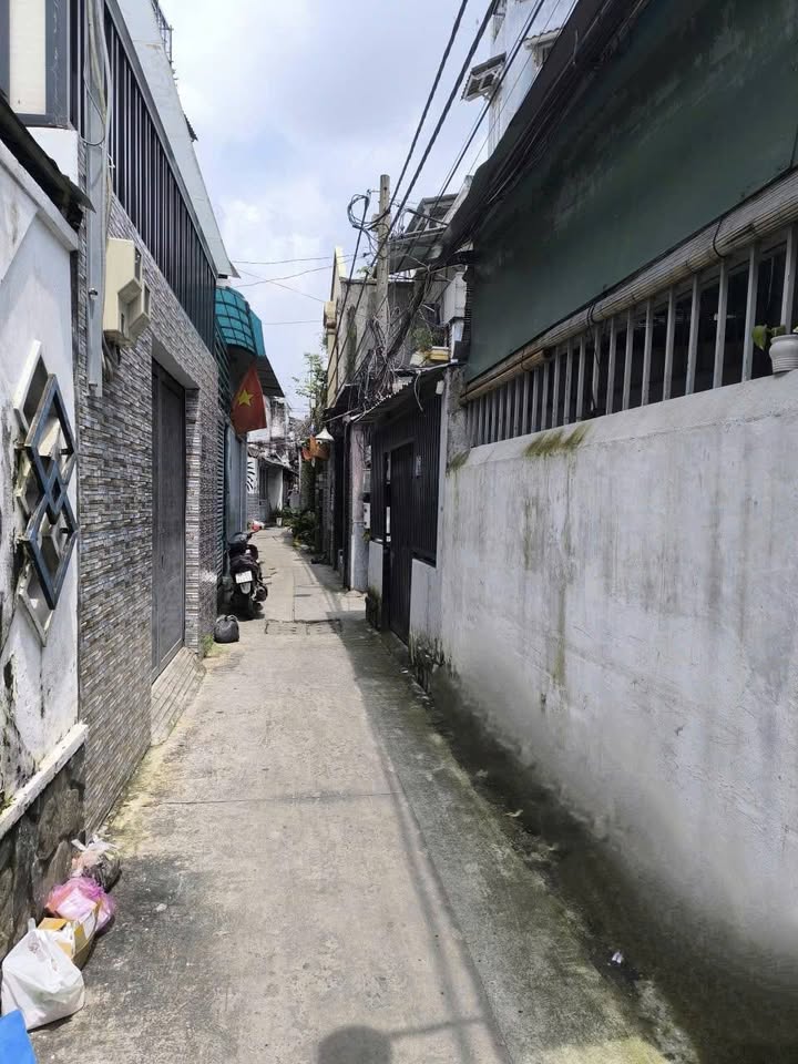 Nhà cho thuê tại Thủ Đức 2PN, 2WC giá 8 triệu - Nhận nhà ngay!