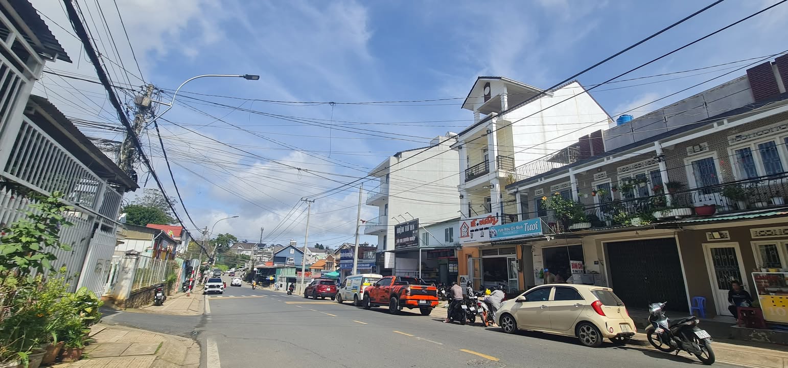 Đất mặt tiền đường Ngô Quyền, Đà Lạt 145m² giá 18.5 tỷ - Kinh doanh đa ngành lý tưởng!