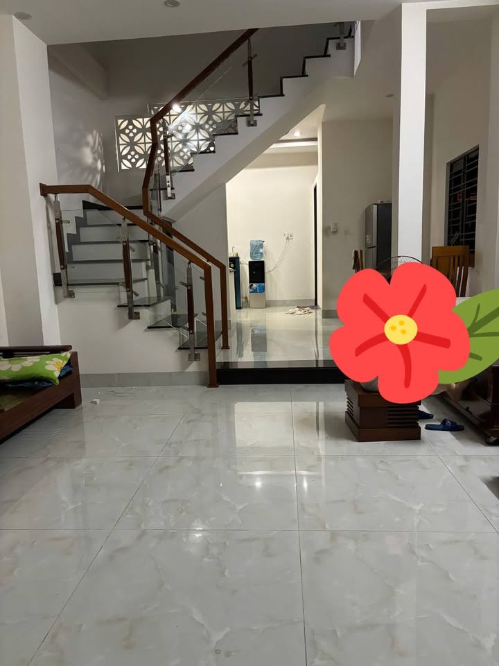 Nhà 3 tầng kiệt ô tô Nguyễn Duy Trinh, Ngũ Hành Sơn, 105m² giá 4.79 tỷ - Đầu tư an cư lý tưởng!