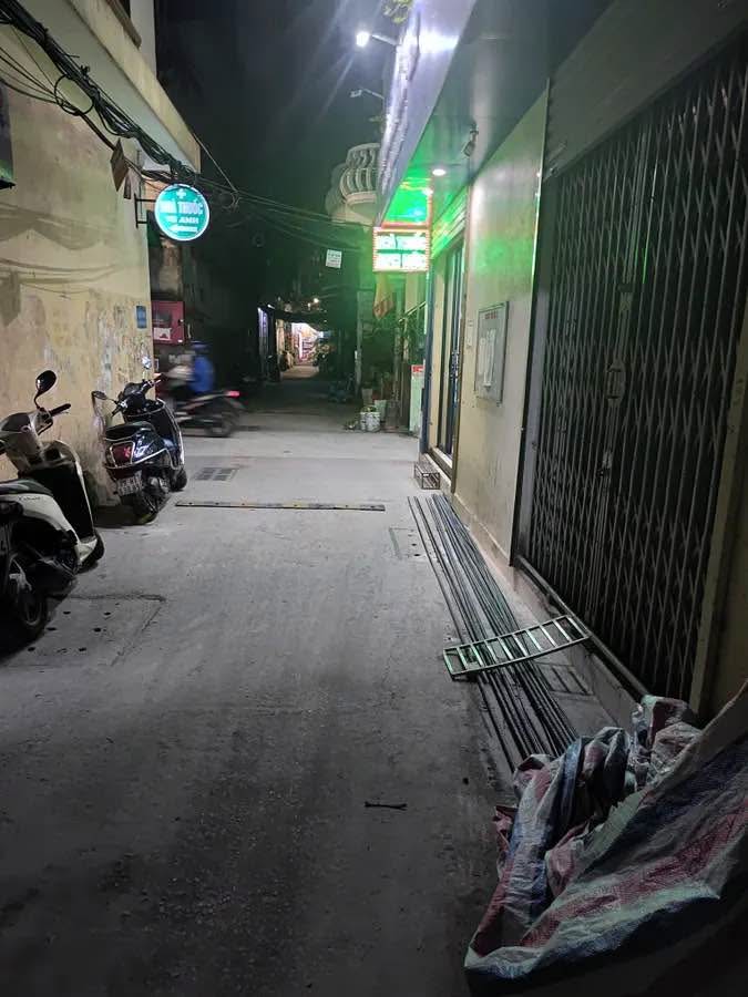 Nhà mặt ngõ Trường Chinh Đống Đa 55m² giá 21.6 tỷ - Sẵn sàng kinh doanh!