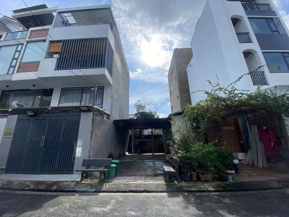 Đất nền Linh Đông Thủ Đức 51m² giá 5 tỷ - KDC an ninh, cao ráo