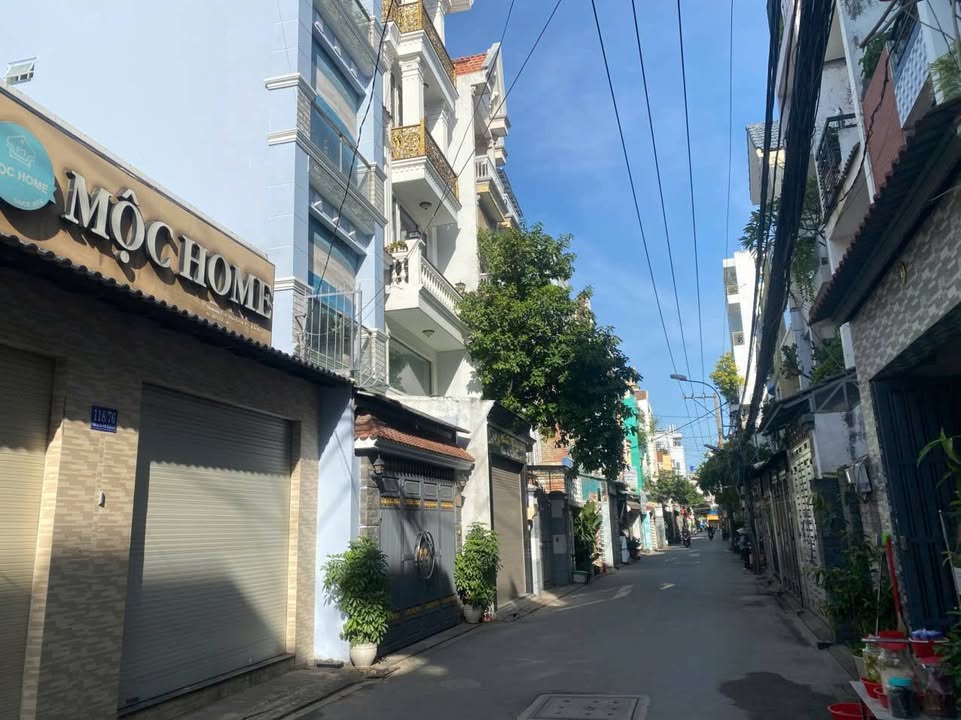 Nhà 2 tầng đường Phan Huy Ích, quận Tân Bình, 44m² giá 5.2 tỷ - Chính chủ bán gấp!