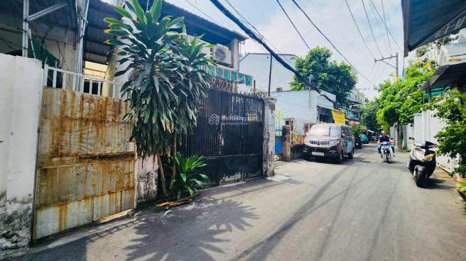 Nhà mới 5 tầng quận 7, 45m² giá 4 tỷ - Phù hợp cho người lớn tuổi!