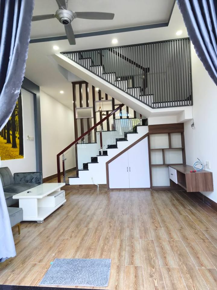 Bán nhà hẻm 1 Nguyễn Tuân, Rạch Giá 85m² giá 1.65 tỷ - Nhà mới đẹp, nội thất đầy đủ!