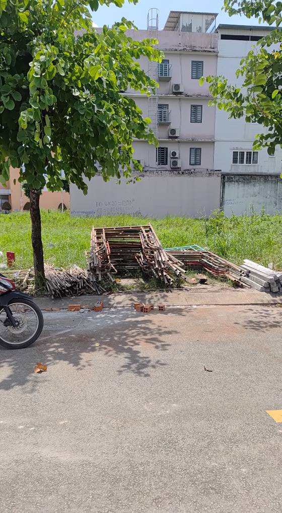 Đất nền 120m² đường D3 khu thương mại The Seasons Lái Thiêu - Giá 6 tỷ, bao thuế phí!