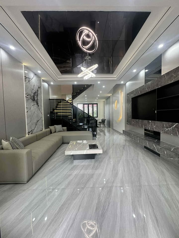 Nhà 3 tầng đẹp tại phường Tam Thanh, TP Lạng Sơn 120m² giá 3 tỷ - Chỉ việc xách vali về ở!