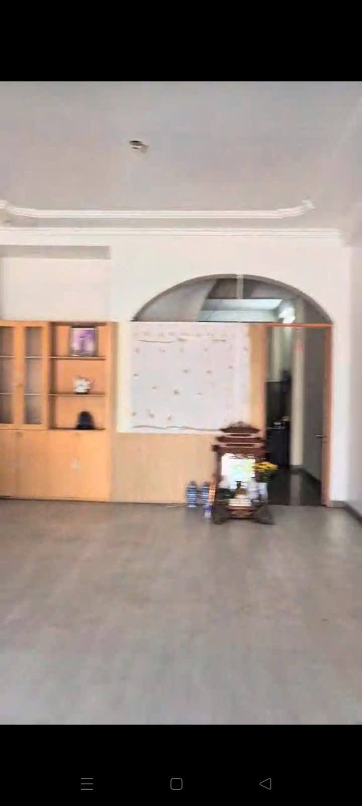 Nhà cho thuê nguyên căn mặt tiền đường Lê Thị Riêng, quận 12, 100m² - Phù hợp vừa ở vừa kinh doanh