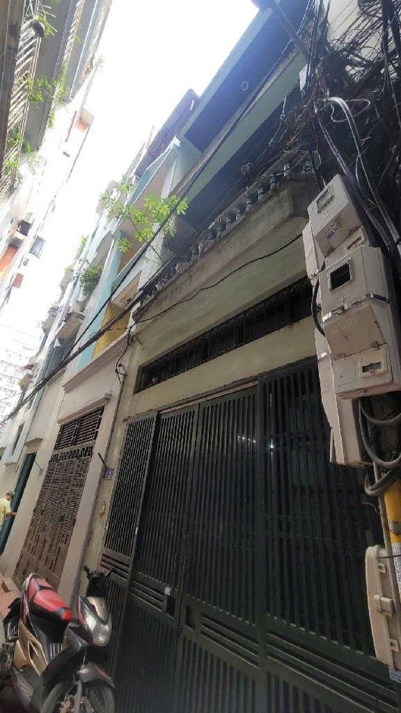 Nhà phố Hoàng Cầu Đống Đa 60m² giá 18.6 tỷ - Kinh doanh hiệu quả ngay tại trung tâm!