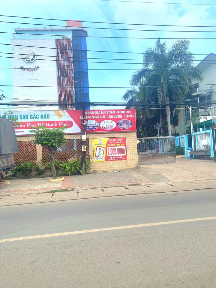 Nhà cấp 4 gác lửng Tân Đông Hiệp 125m² giá 2.58 tỷ - Thiết kế hiện đại, sẵn sàng ở ngay!