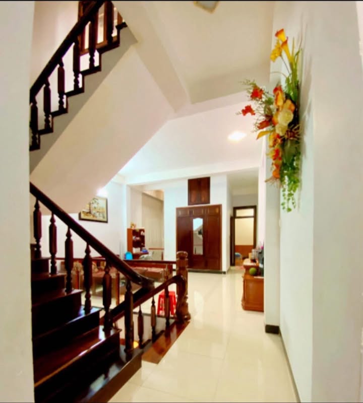 Nhà riêng 100m² Đường Yersin, Tuy Hòa - Giá 7 tỷ, Sổ đỏ chính chủ!