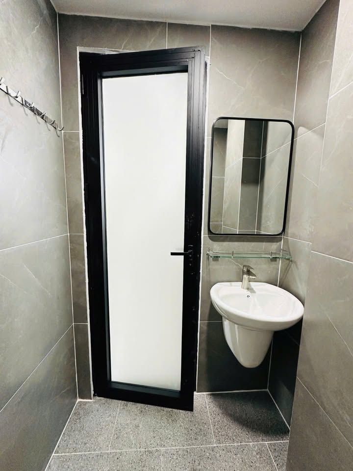 Nhà cho thuê mới 100% tại đường Thống Nhất, Dĩ An chỉ 3 triệu/tháng - Tiện nghi đầy đủ!