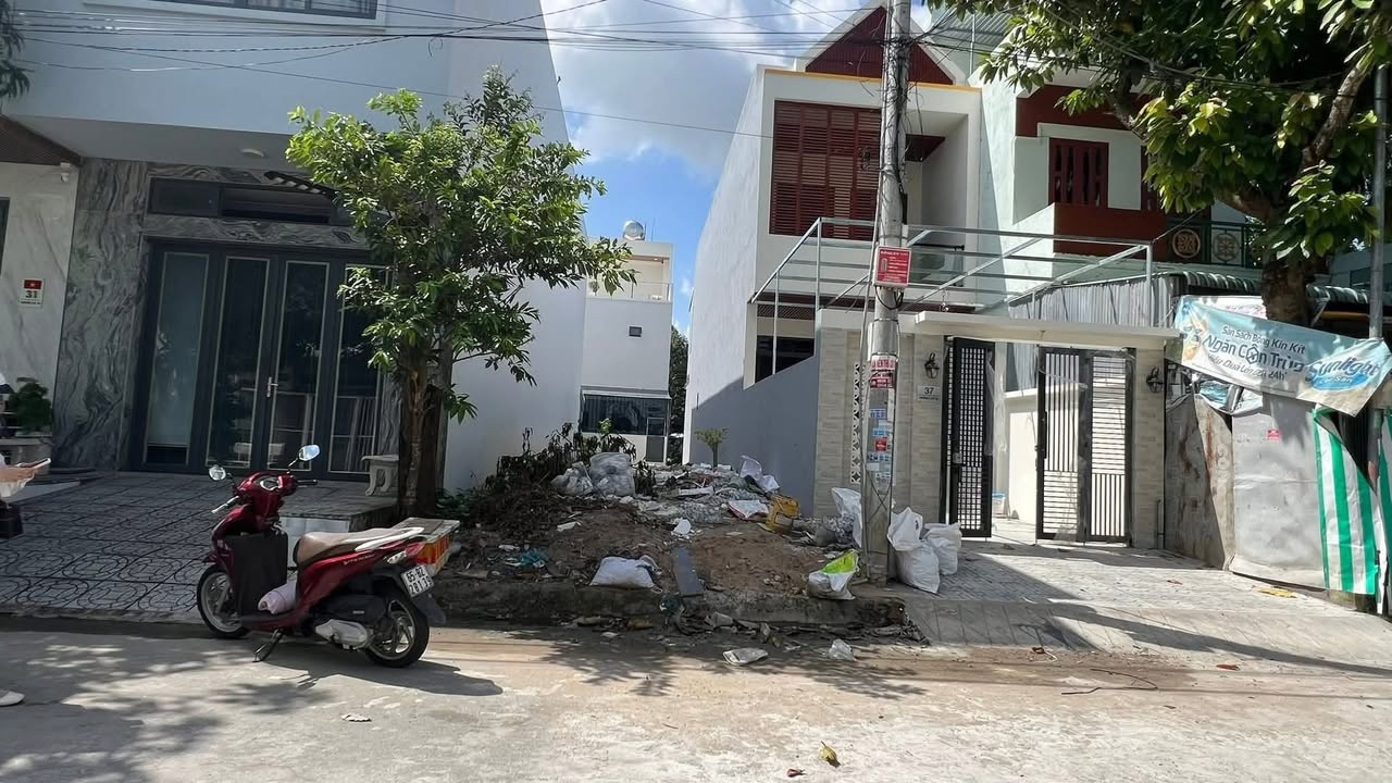 Đất nền 99m² đường số 10 KDC Diệu Hiền giá chỉ 2.6 tỷ - Sổ hồng chính chủ!