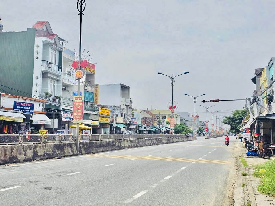 Đất nền Tư Nghĩa 165m² giá 1.9 tỷ - Vị trí đắc địa 2 mặt tiền!