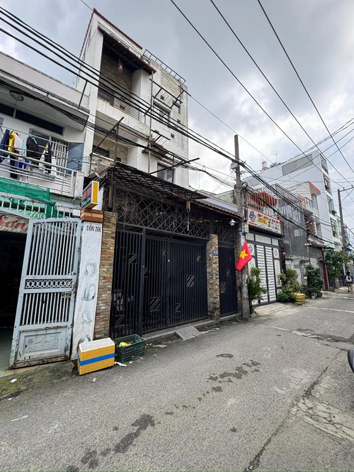 Nhà 4 tầng Gò Vấp 75m² giá 6.65 tỷ - Hẻm xe hơi thông thoáng!