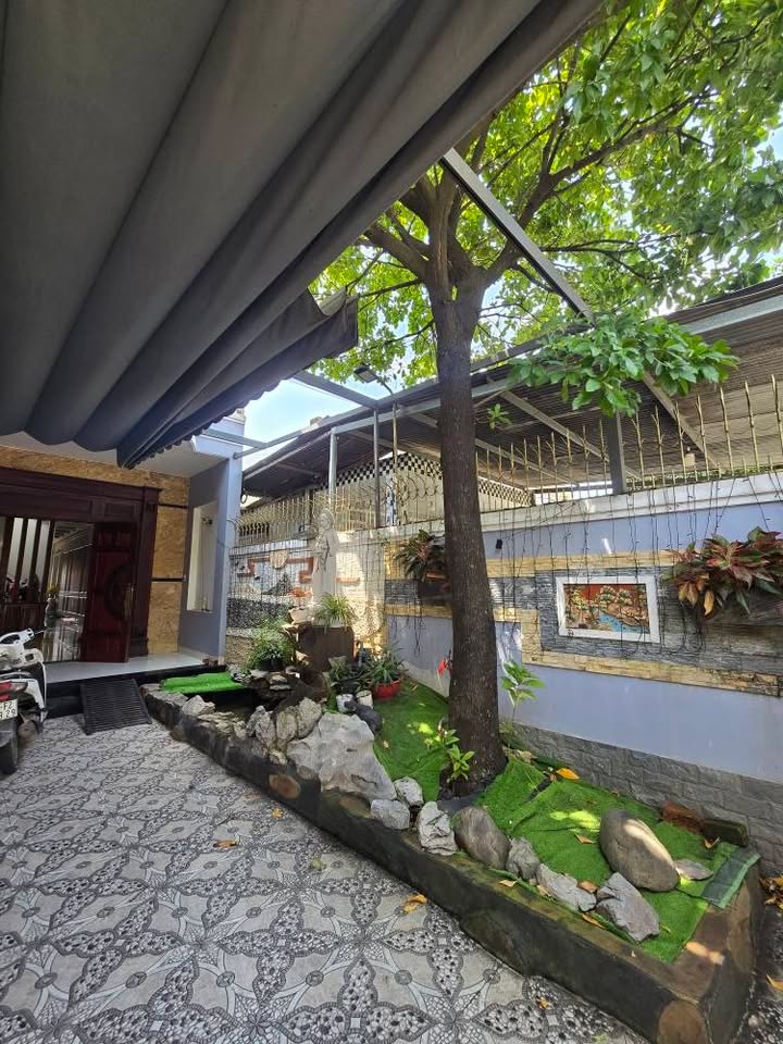 Nhà lầu mái thái 235m² tại Tân Hòa, Biên Hòa - Giá 5.4 tỷ, thương lượng!