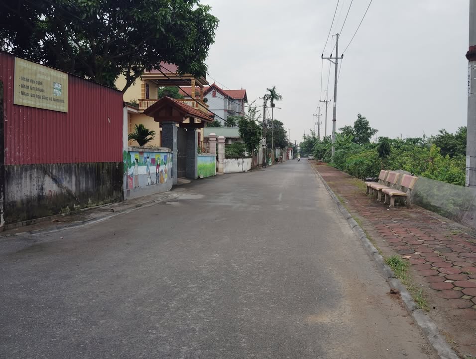 Đất nền Bát Khối Đông Dư 36m² giá 3.1 tỷ - Đón đầu siêu dự án Thành Phố Bên Sông!