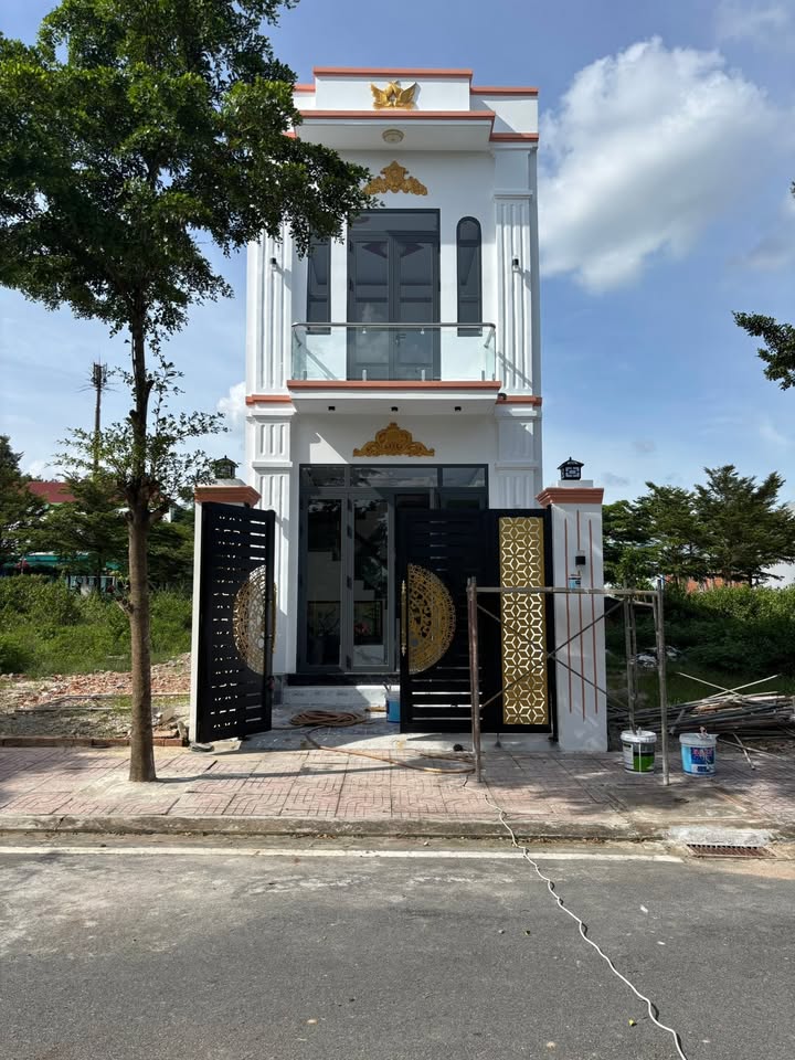 Nhà phố 1 trệt 1 lầu KĐT Phương Trường An, 70m² giá 1.95 tỷ - Sẵn sàng vào ở ngay!