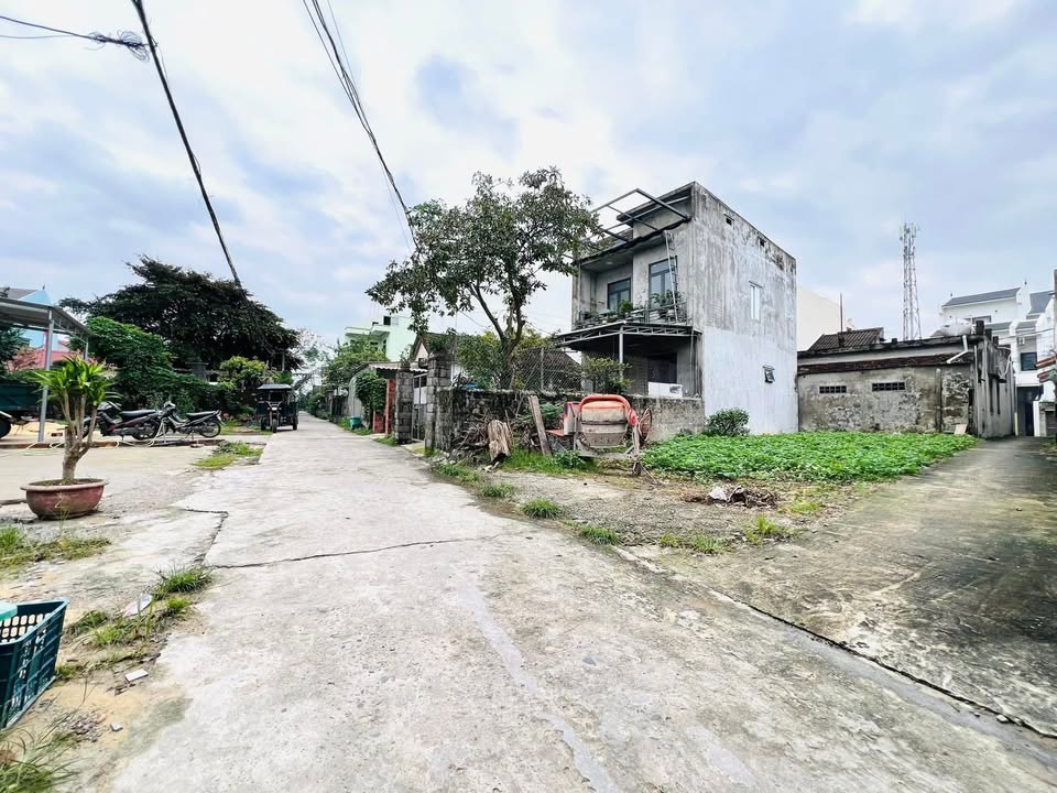 Đất mặt tiền đường Phạm Tu, Quận Đồng Hới 114m² giá chỉ 1 tỷ - Cơ hội đầu tư tuyệt vời!