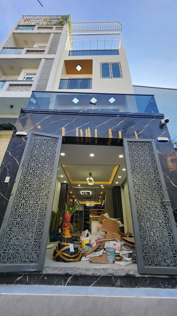 Nhà phố Quận 7 hẻm Nguyễn Thị Thập 60m² giá 12.39 tỷ - Full nội thất cao cấp!