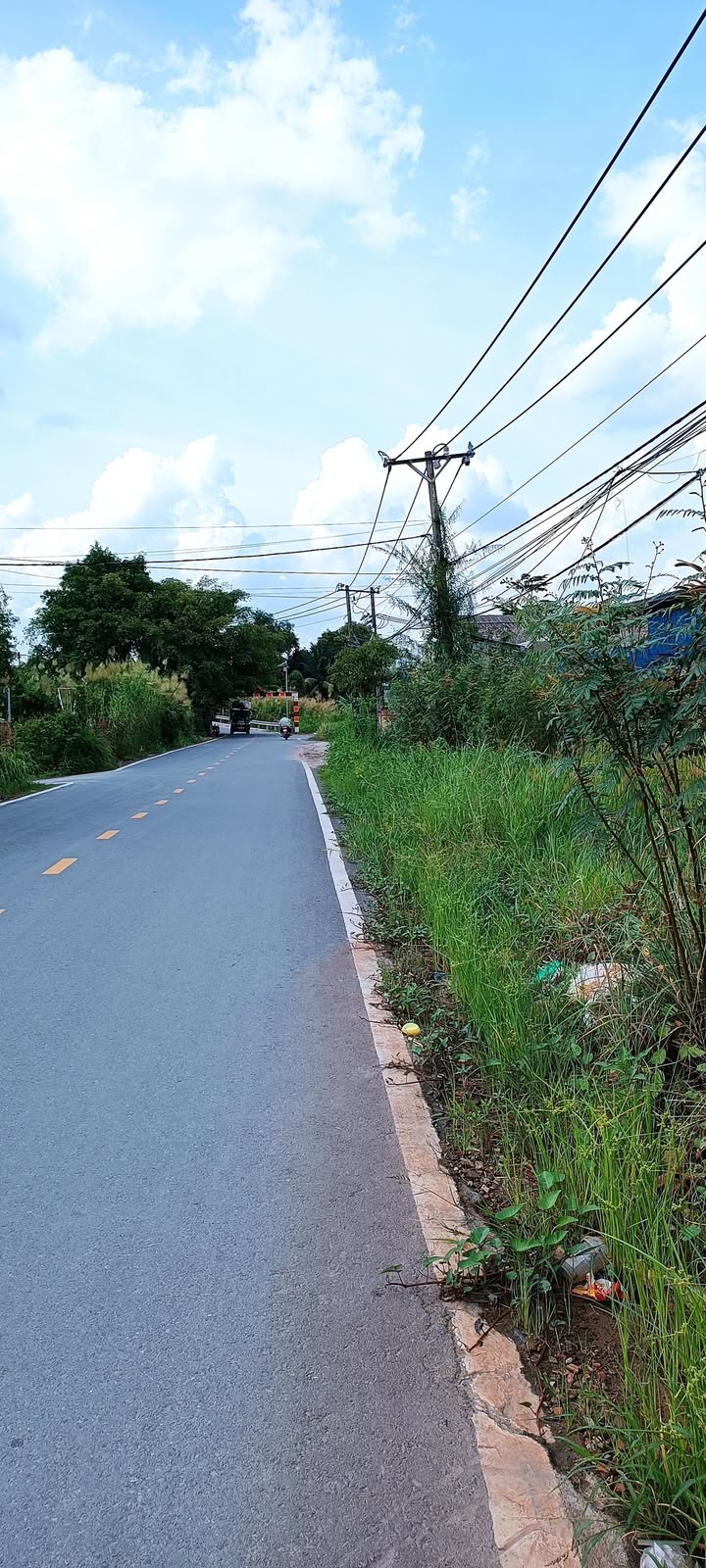 Đất nền mặt tiền đường Bưng Ông Thoàn, Thủ Đức 111m² giá 8.9 tỷ - Cơ hội đầu tư lý tưởng!