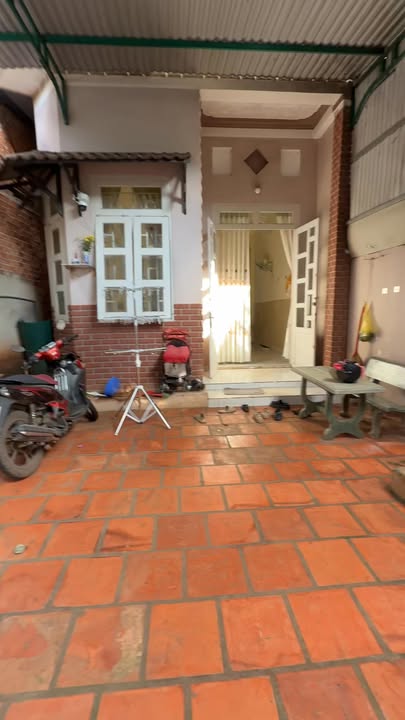 Nhà phố 135m² đường Hùng Vương, Krông Pắc giá 3.2 tỷ - Chính chủ, thương lượng tốt!