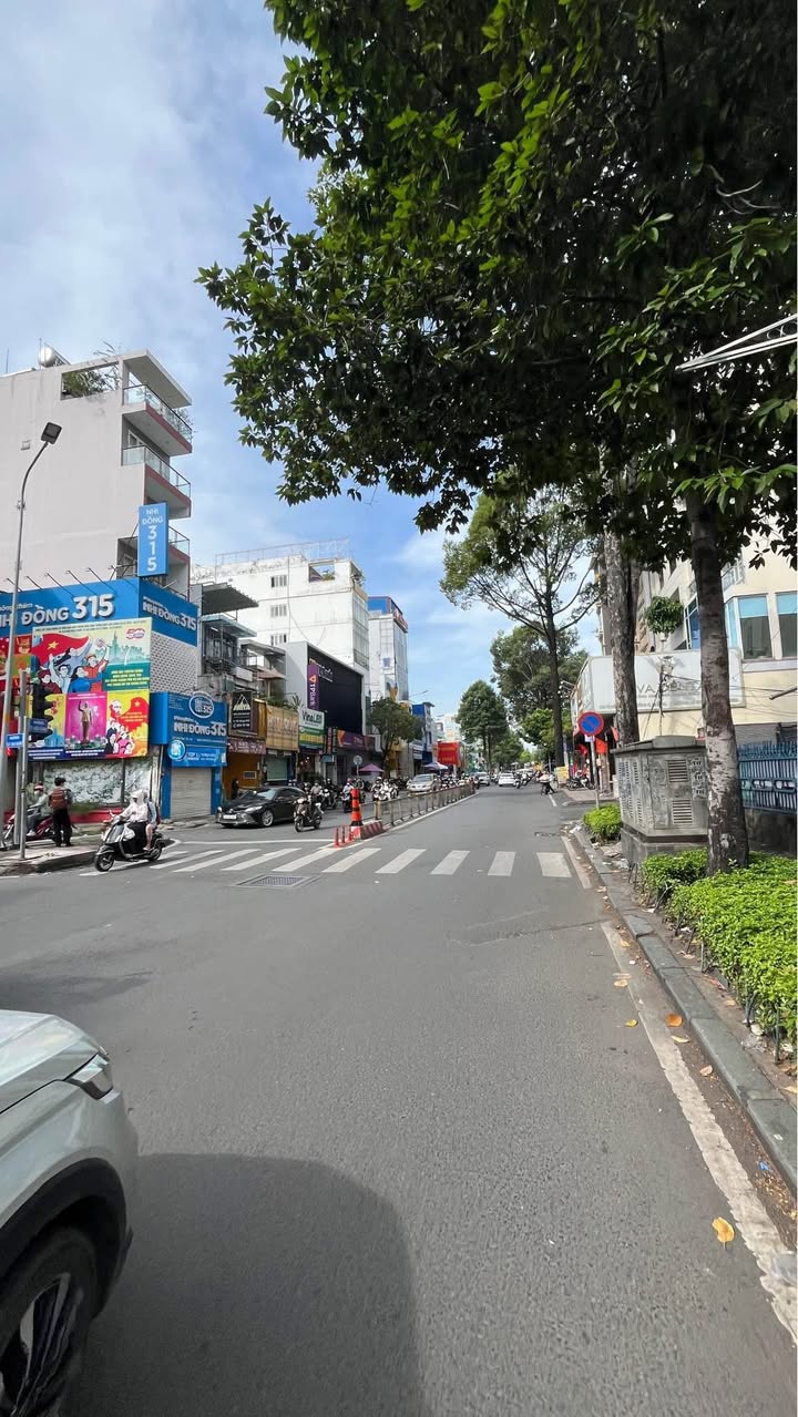 Nhà phố Sư Vạn Hạnh, Q10, 100m² giá 9 tỷ - Cơ hội đầu tư sinh lời!