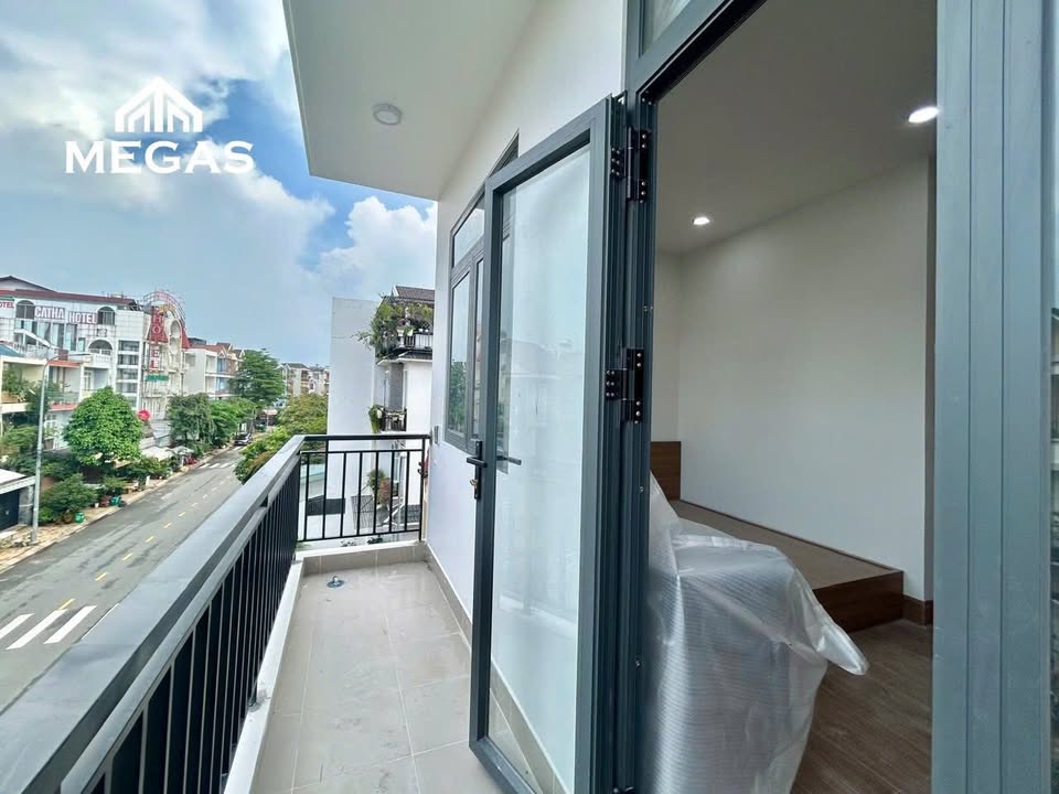 Phòng cho thuê tại Lê Văn Việt, Thủ Đức - 30m² chỉ 6 triệu/tháng - An ninh 24/7!