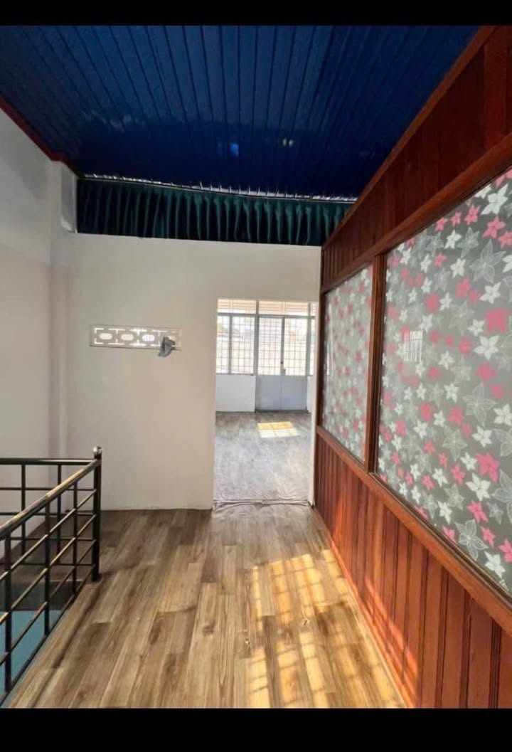 Nhà riêng gần bùng binh Nguyễn Văn Cừ 66m² giá chỉ 2.99 tỷ - Sổ đỏ chính chủ!