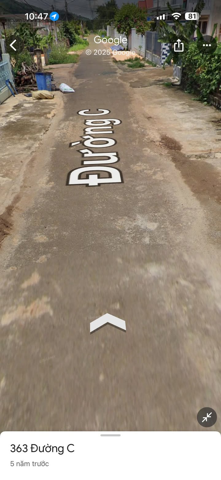 Townhouse hẻm cấp 1 đường C thôn 3 Cư Êbur 180m² giá 2.55 tỷ - Tiềm năng đầu tư cao!