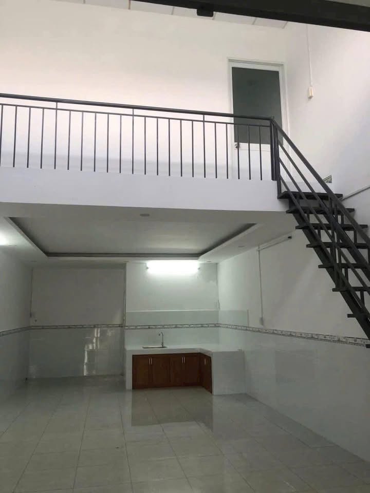 Nhà cho thuê hẻm đường Bình Thành, quận Bình Tân 72m² - Giá chỉ 5,5 triệu/tháng
