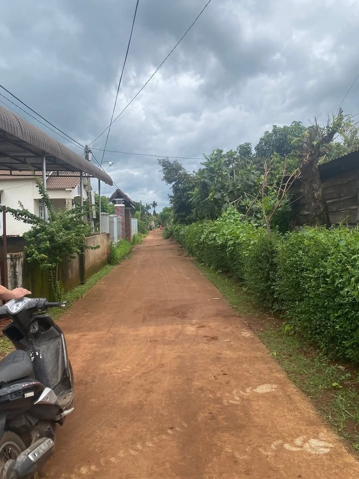 Đất thổ cư Thôn 4 xã Quảng Phú 175m² giá chỉ 400 triệu - Cơ hội đầu tư tuyệt vời!