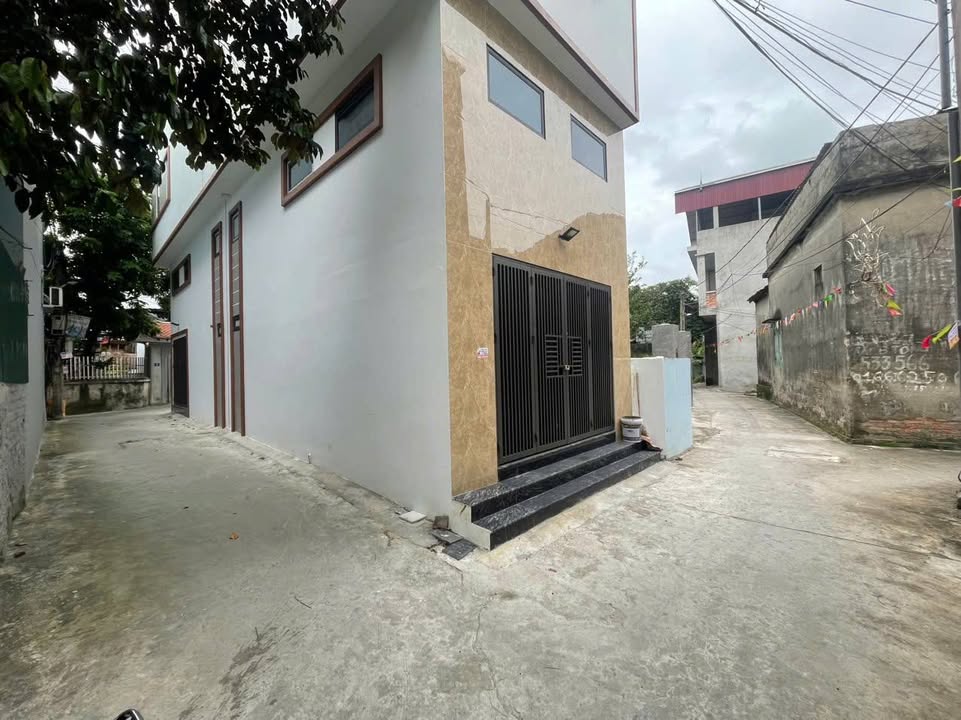 Nhà góc Bích Hòa, Thanh Oai 33m² giá 4.4 tỷ - Ô tô vào tận nhà!