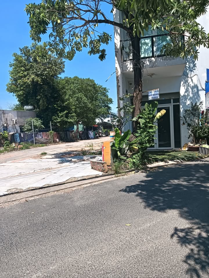 Cho thuê mặt tiền ĐHT 02 Hóc Môn 32m² - Kinh doanh đa ngành nghề