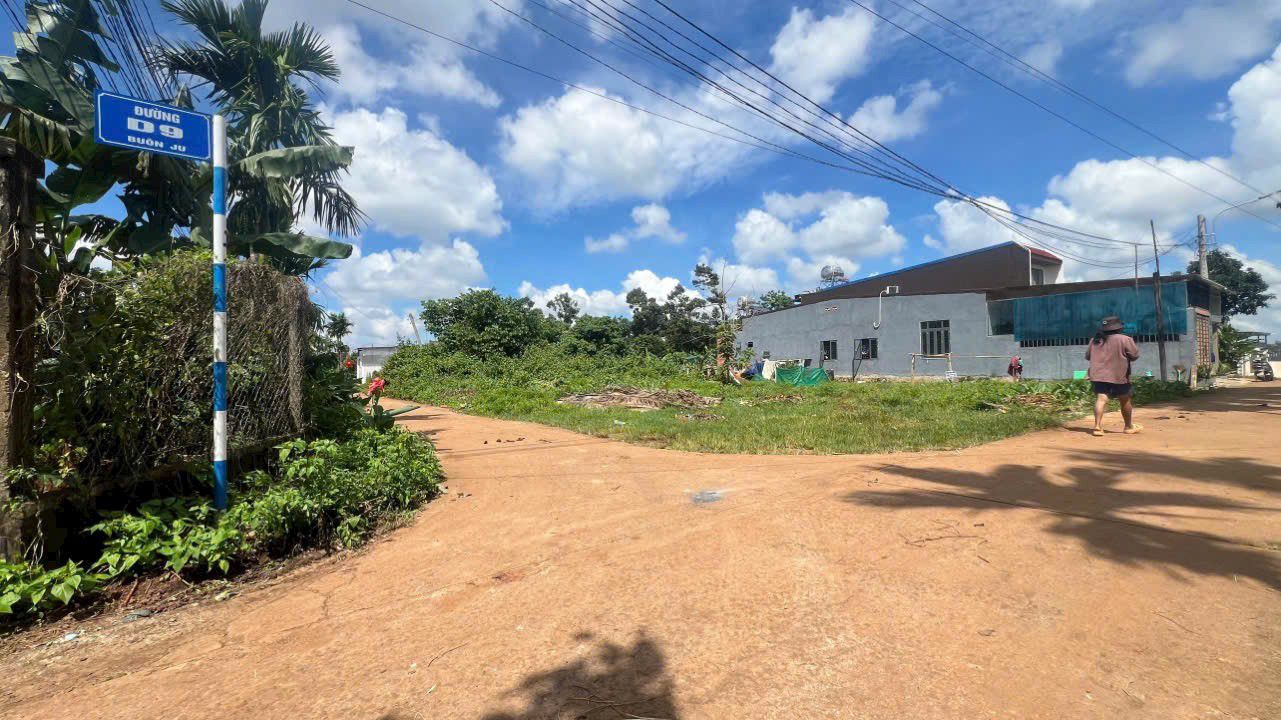 Đất nền Buôn Dù Tân An 200m² giá 1.84 tỷ - Bám góc 2 mặt tiền!