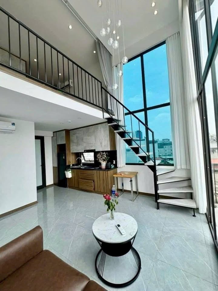 Căn hộ Duplex Bancol Bình Thạnh 220m² - Vị trí đắc địa ngay Ngã Tư Hàng Xanh!