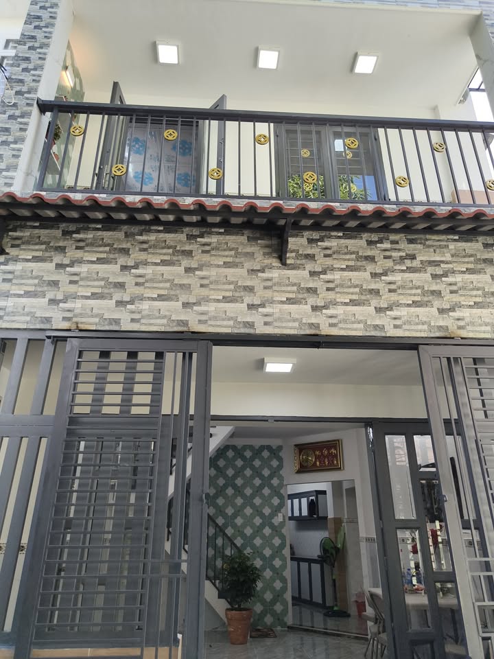 Nhà hẻm xe hơi 364 Bình Đông, Q8 - Diện tích 60m² - Gần chợ, tiện ích đầy đủ!