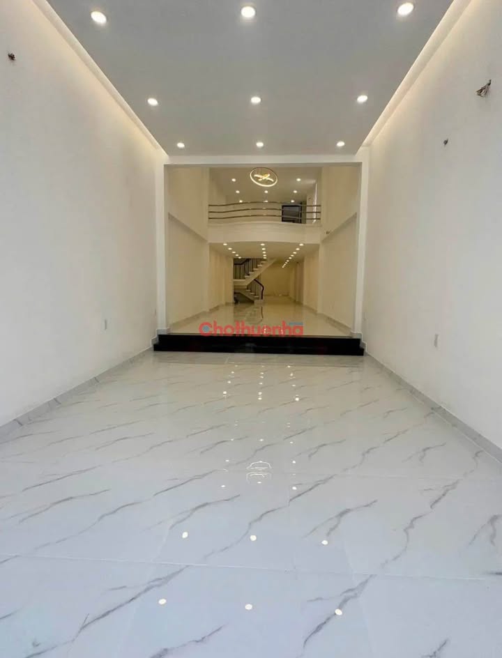 Nhà mặt tiền cho thuê tại Thành Thái, Quận 10 - Diện tích 80m² chỉ 75 triệu/tháng!
