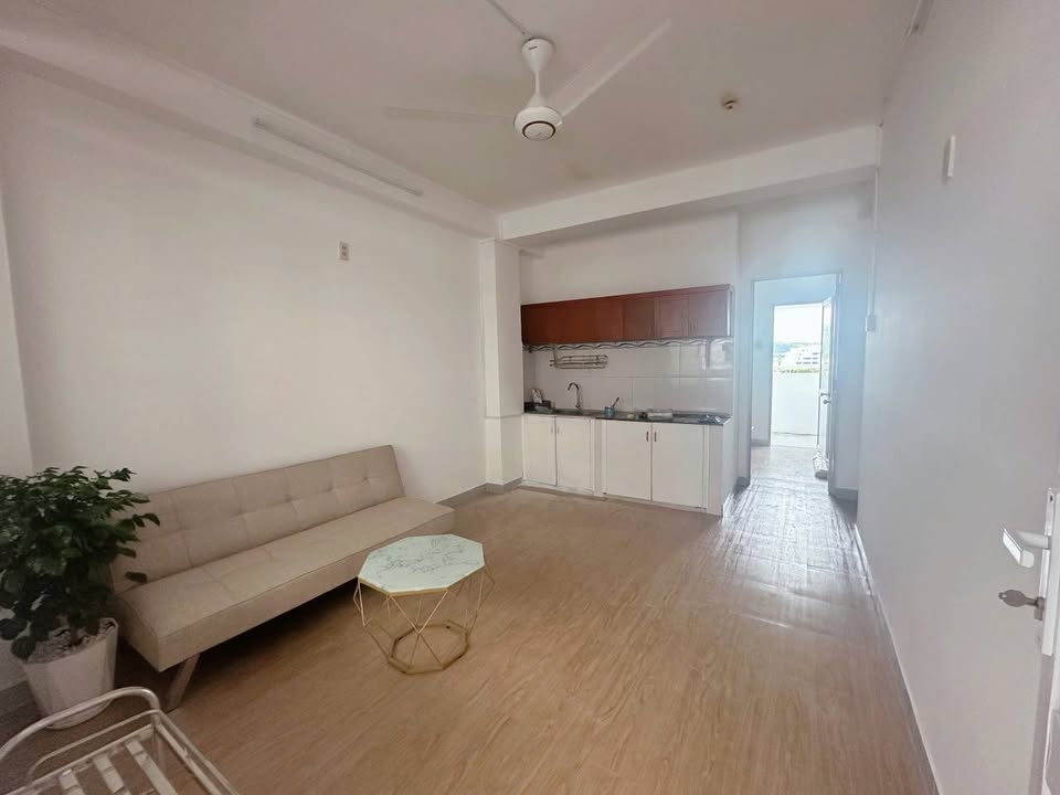 Căn hộ chung cư An Thịnh Vĩnh Hải Nha Trang 42m² giá 1.4 tỷ - Sổ hồng lâu dài, nội thất mới!