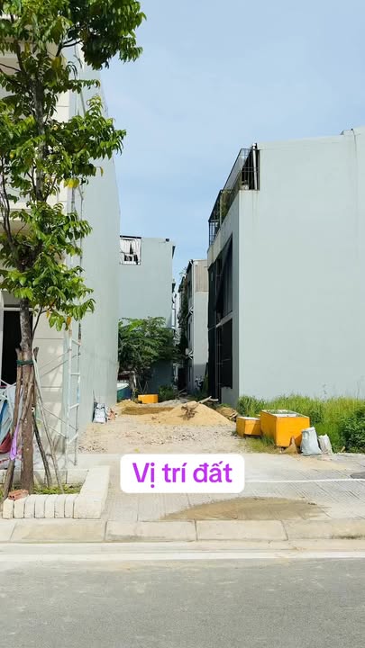 Đất nền Hương Sơ Huế 90m² giá 2.2 tỷ - Hướng Đông Nam thuận lợi!