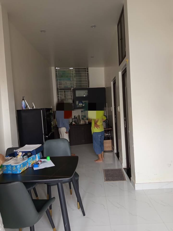 Nhà Kiệt Ngự Bình Huế 42m² giá 1.565 tỷ - Thiết kế hiện đại, sẵn sàng vào ở!