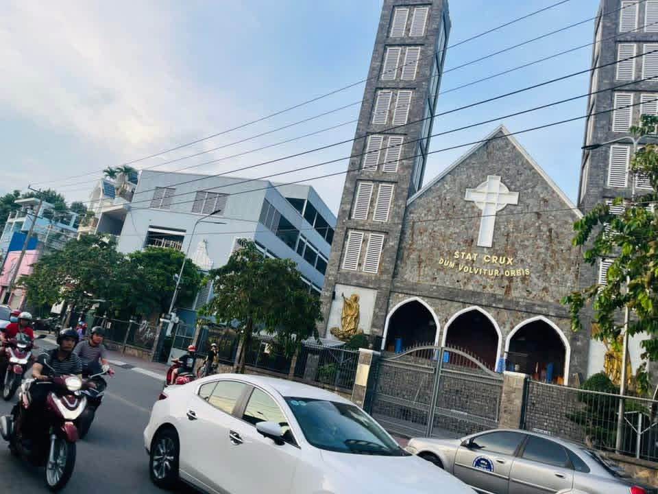 Nhà riêng 2 tầng tại phường Đông Hòa, Dĩ An - Diện tích 78m² giá 4.6 tỷ - Thiết kế hiện đại, ô tô vào tận cửa!