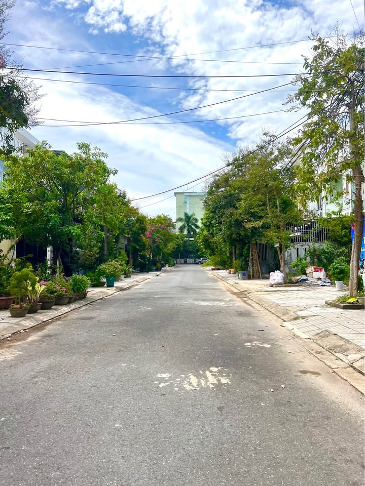 Đất hai mặt tiền đường Đặng Văn Ngữ, Phường Hòa Thuận, 175m² chỉ 2.4 tỷ - Cơ hội đầu tư tuyệt vời!