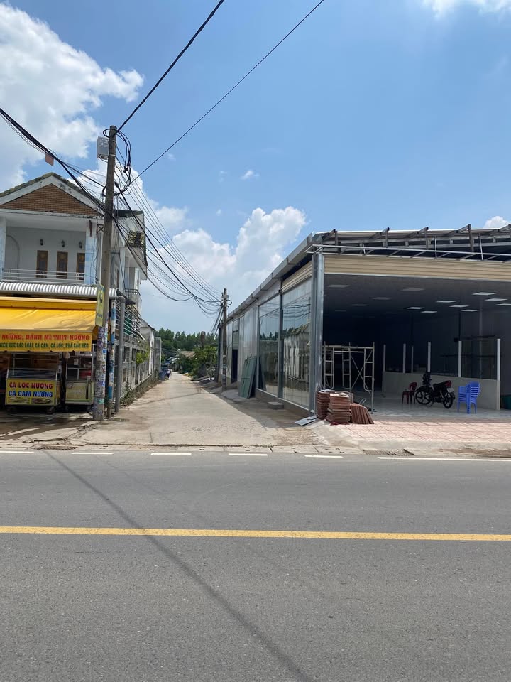 Đất nền chính chủ 110m² tại Hẻm 1 Hùng Vương, Nhơn Trạch - Giá chỉ 1.6 tỷ!