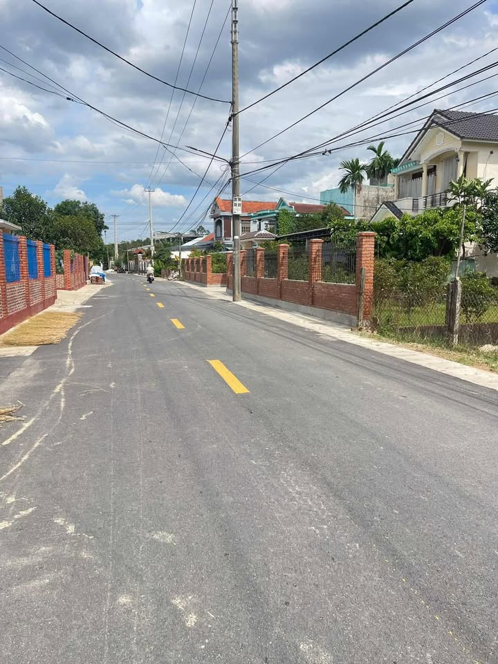 Đất ở phường Điện Bàn Bắc, Đà Nẵng 141.6m² giá 1.3 tỷ - Sổ đỏ chính chủ!