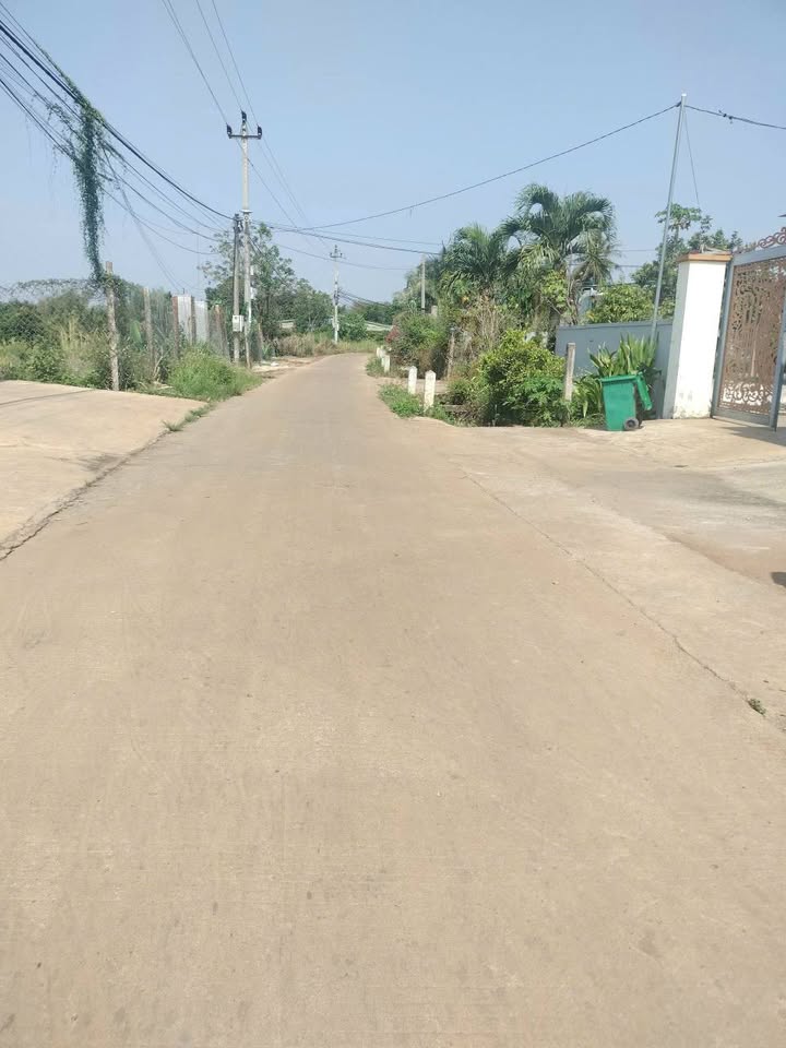 Đất nền Khánh Xuân 640m² giá 2.2 tỷ - Chính chủ cần bán gấp!