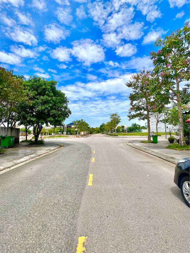 Đất nền Trần Thái Tông, Tam Kỳ 277m² giá 5 tỷ - Hướng Đông Bắc, mặt tiền sông Bàn Thạch!