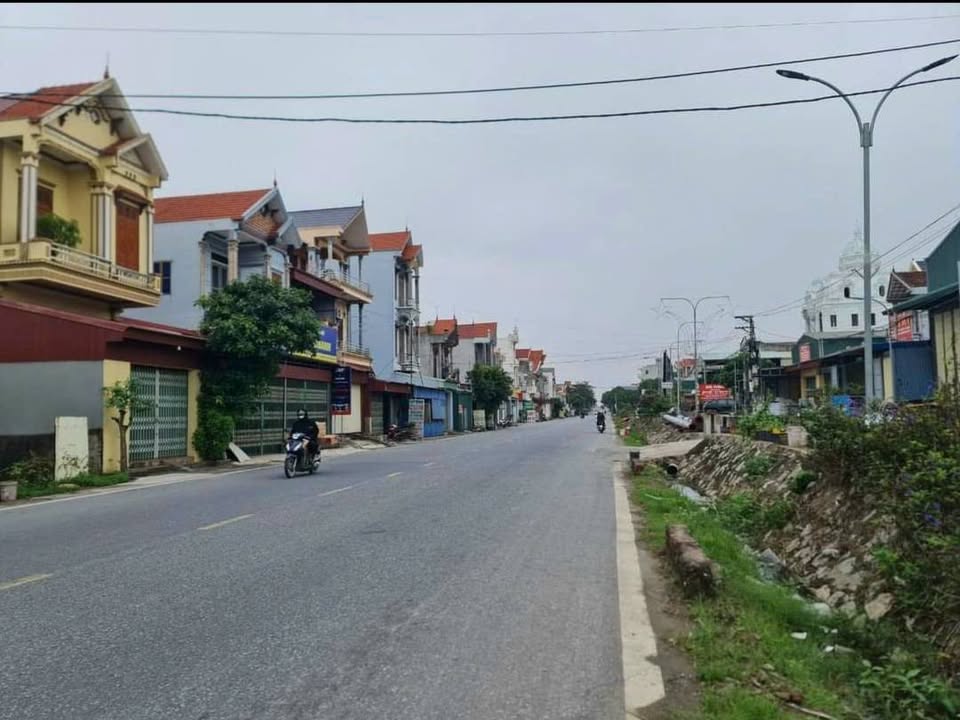 Bán đất kèm nhà xưởng tại Nghĩa Sơn, Nam Định - Diện tích lớn, giá 3.6 tỷ!