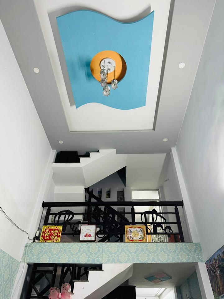 Nhà phố 3 tầng Ngô Mây 63m² giá 5 tỷ - Gần biển và chợ