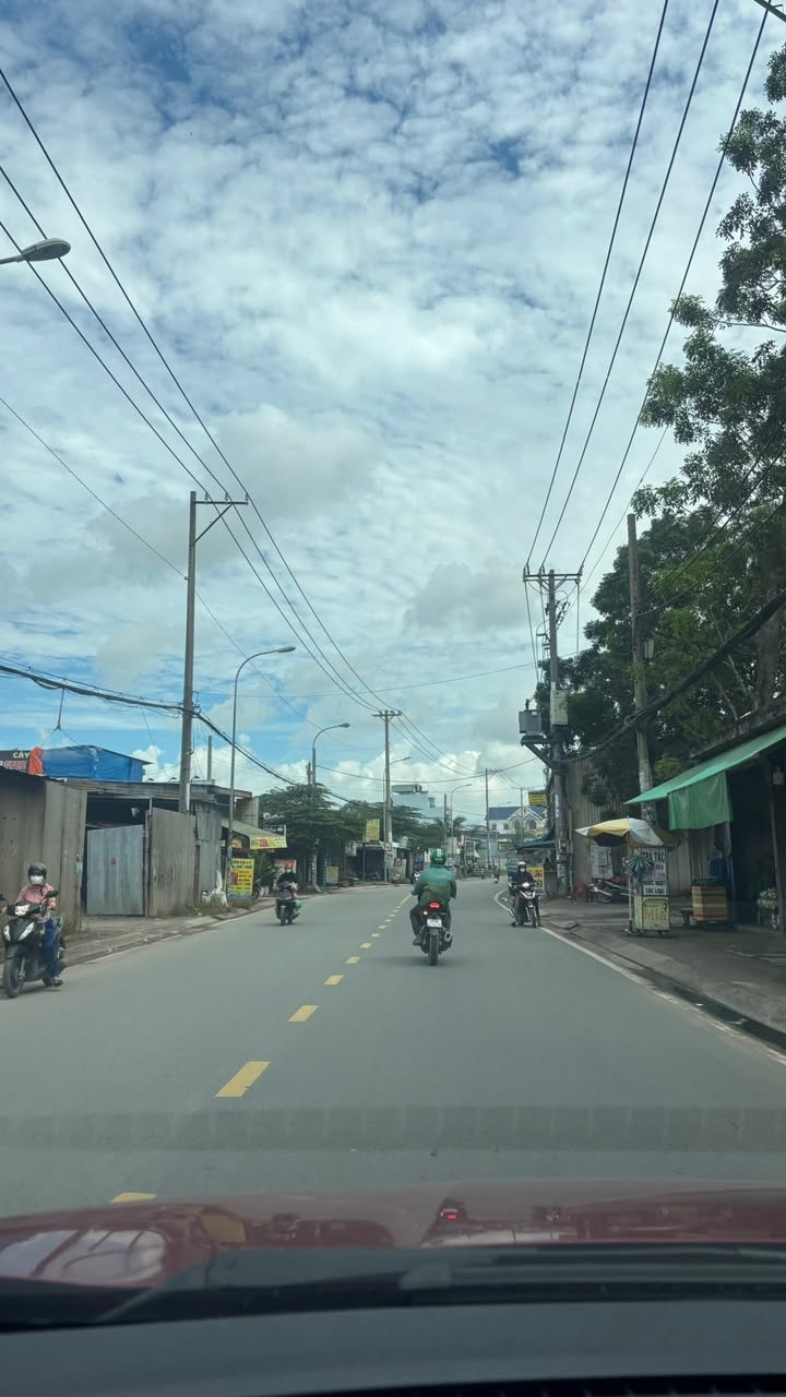 Nhà mặt tiền Kinh Doanh đường 1C, Bình Chánh 42m² - Giá chỉ 1.55 tỷ, thu nhập ngay!